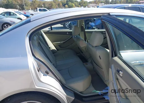 2003 Infiniti G35 Luxury z USA, uszkodzony, nr VIN JNKCV51EX3M013162